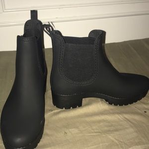Rain boots